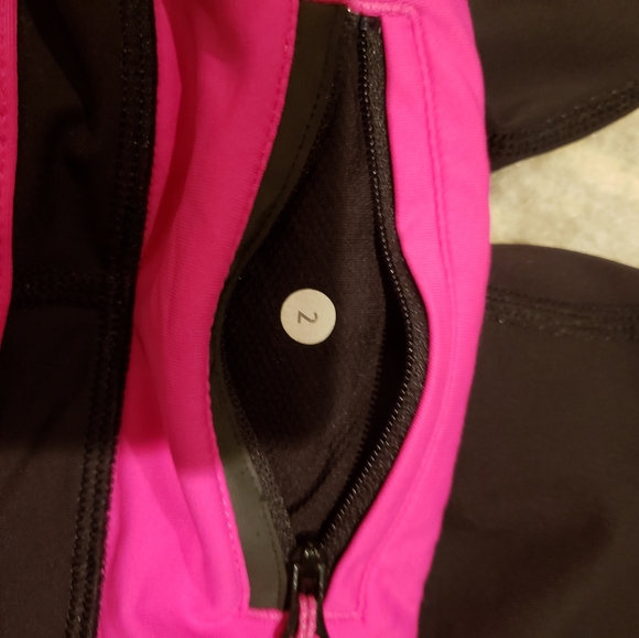 Lululemon workout capris - Picture 2 of 3